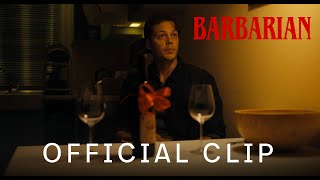 Barbár előzetes