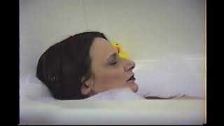 Bathtub Shark Attack előzetes