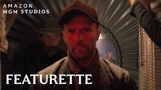 A melós előzetes