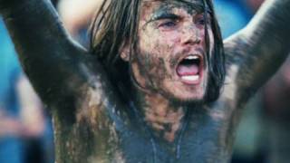 Woodstock a kertemben előzetes